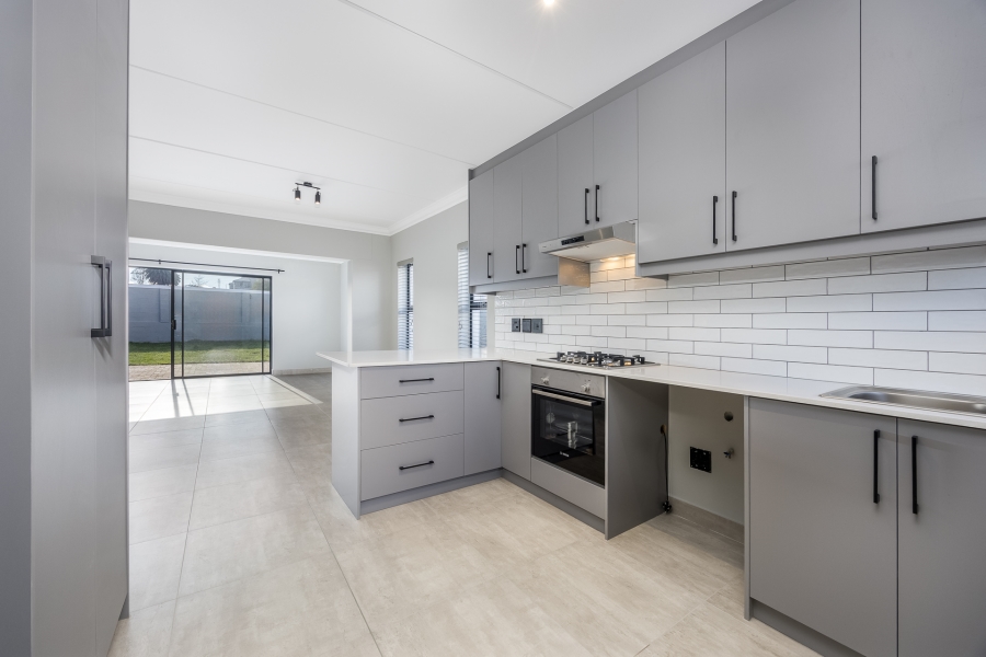 3 Bedroom Property for Sale in Brackenfell South Western Cape